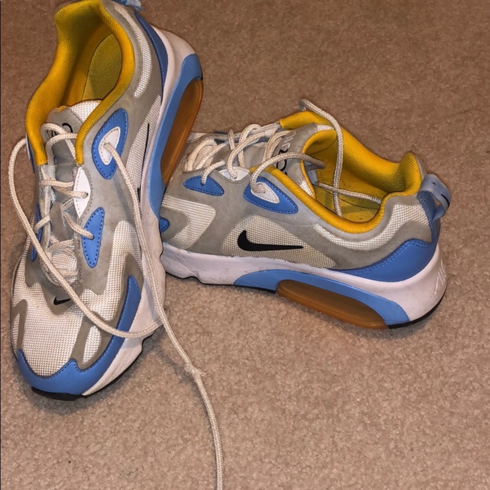 Airmax 200 Size 9 Yellow White and Blue